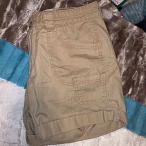 Levi’s Khaki Shorts